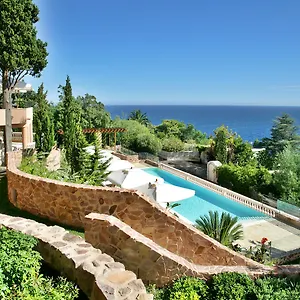Tiara Yaktsa Cote D'azur ***** Theoule-sur-Mer